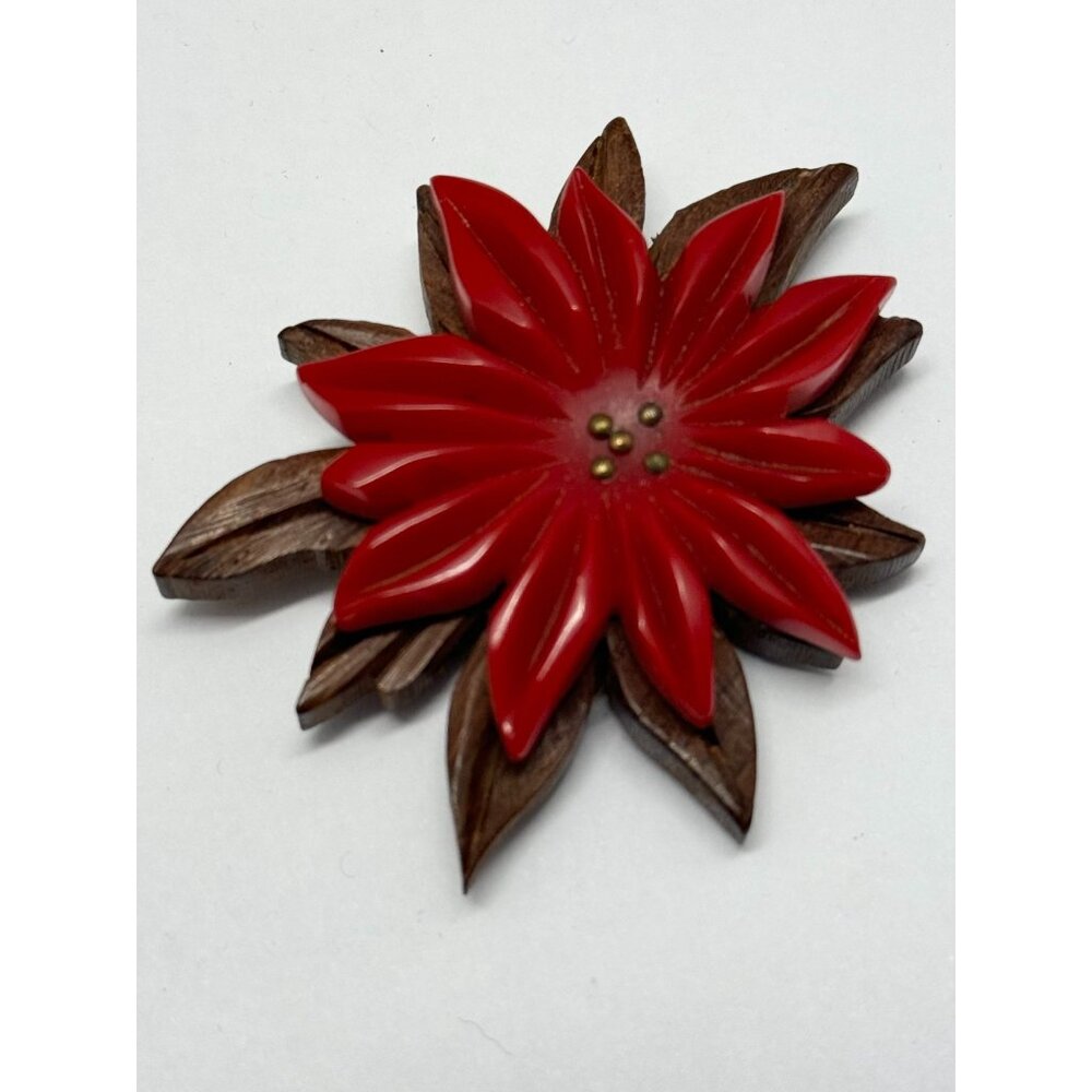 Vintage wood plastic red flower dress clip - Picture 2 of 6